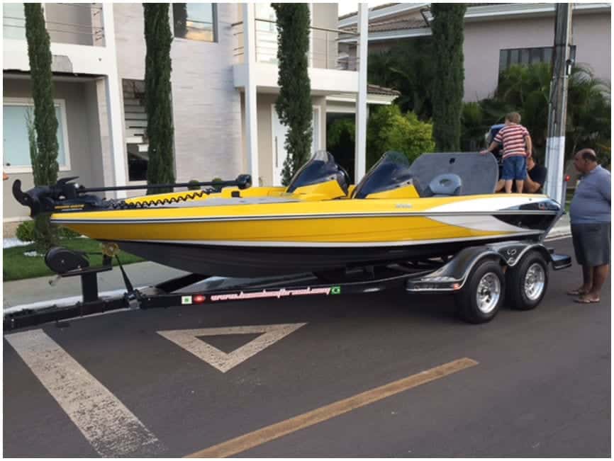 Pesca Gerais Bass Boat Febre Amarela QUEST 290