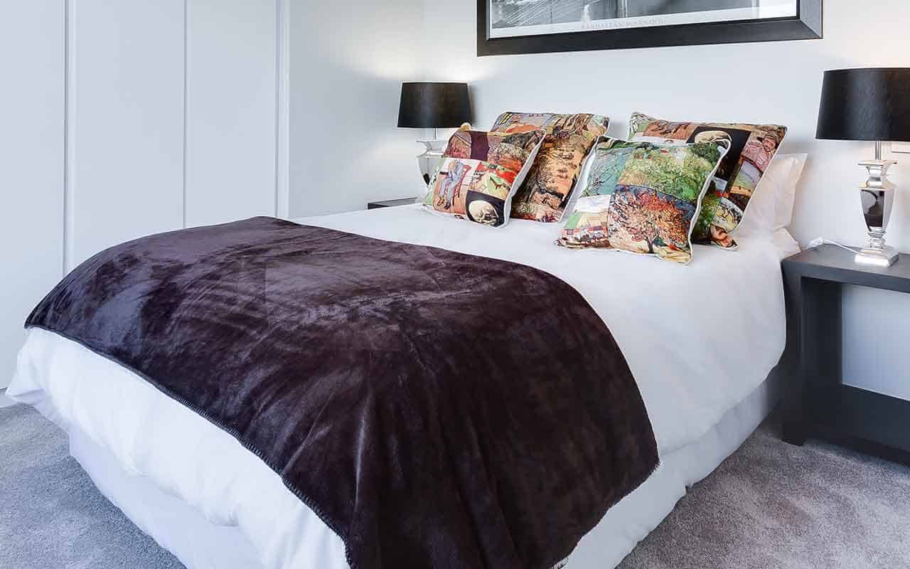 O que significa sonhar com cama? Interpretações e simbolismos 4 Sonhos com cama