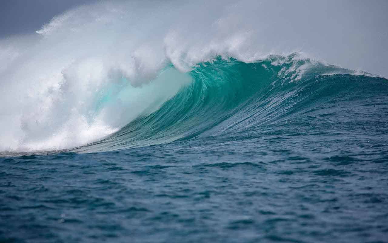 O que significa Sonhar com Onda Gigante? Interpretações e simbolismos 3 Sonhar com Onda Gigante