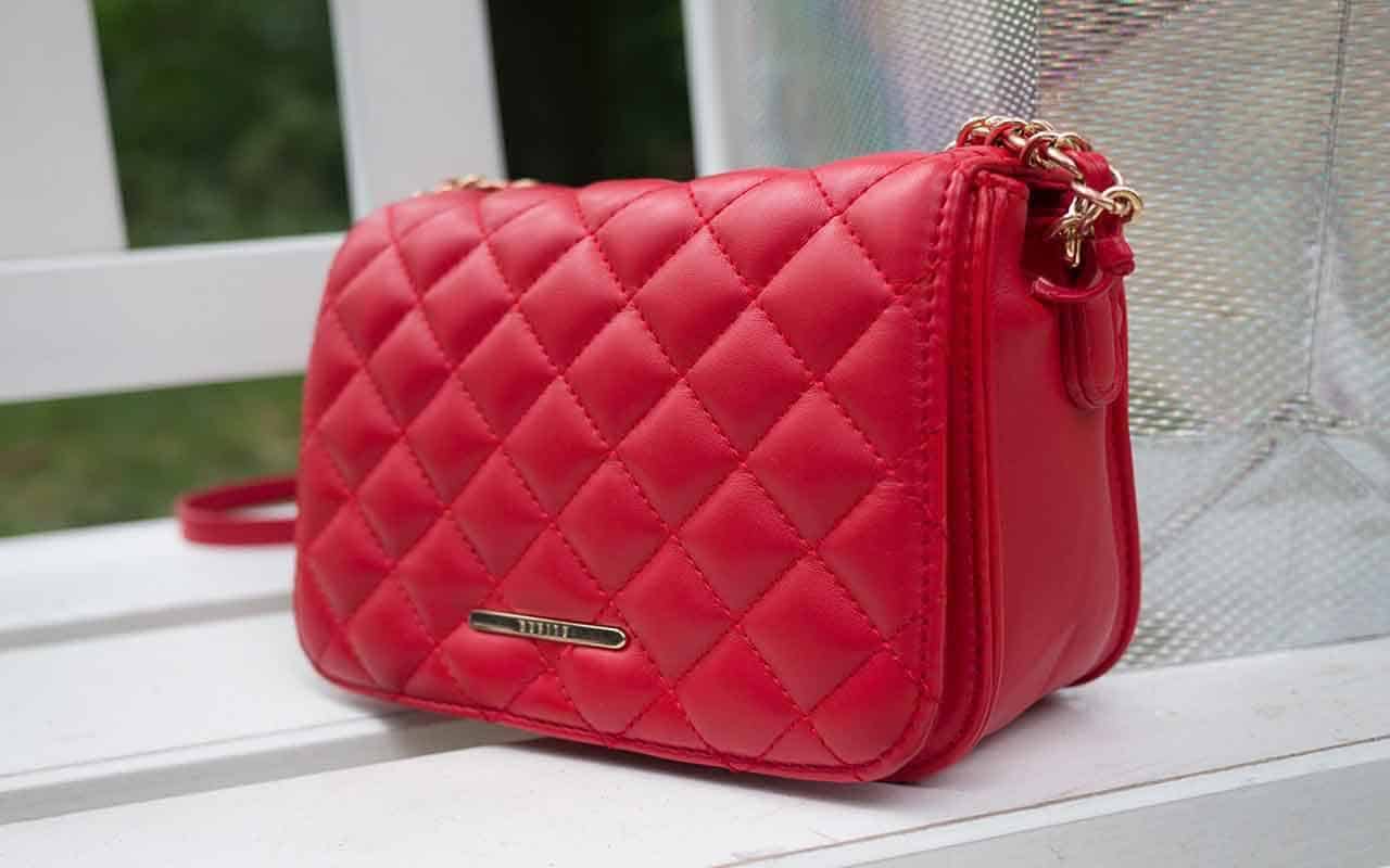 O que significa Sonhar com Bolsa? Vejas interpretações e simbolismos 4 Sonhar com bolsa
